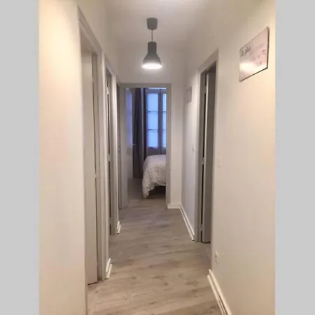 Le Montferrat - 65m2 - 2 - Rue De La Grotte - Hyper Centre